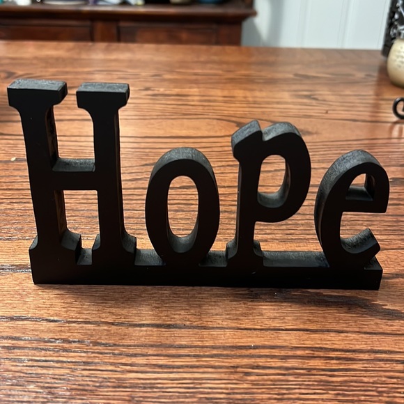 Hope and USA signs from At Home America - Picture 3 of 3